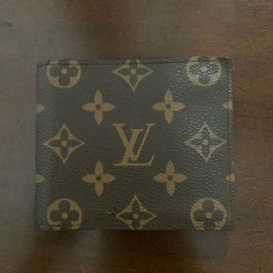 Louis Vuitton walllet